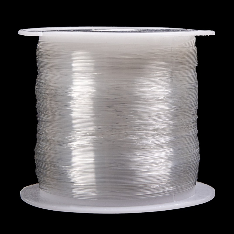 Nylon je pevný syntetický \"plastový\" materiál, nepružný a vhodný na navliekanie.

rozmer: 0,6 mm, v návine 20 m