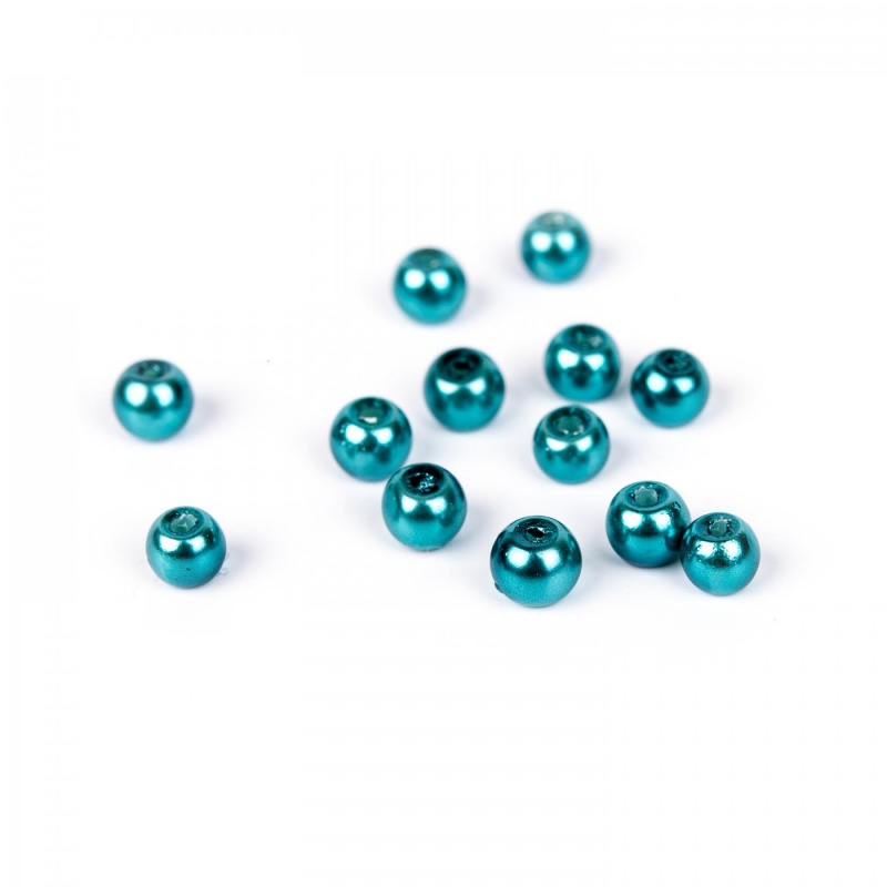 Voskované perly vznikli ako imitácia pravých prírodných perál. Jedná sa o technológiu povrchovej úpravy sklenených perlí alebo mačkaných či plastových korálok v