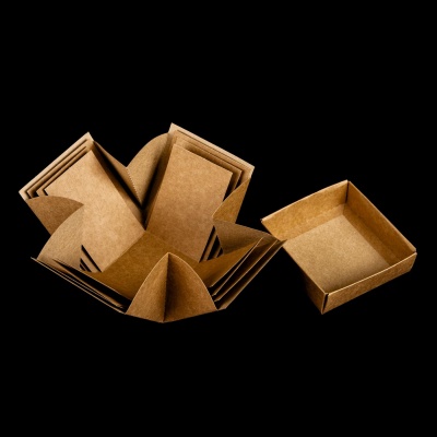 Základ na expolding box, PLUS kraft, 9 x 9 cm